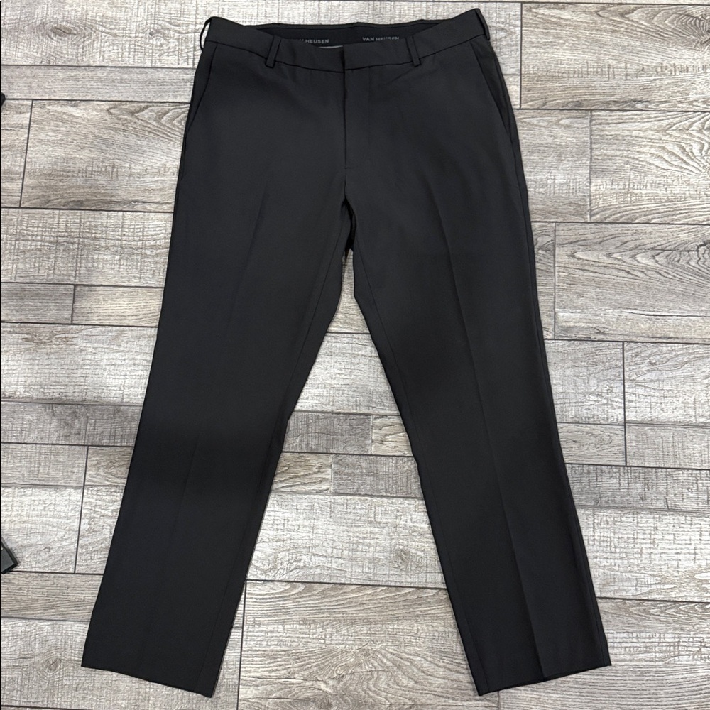 Van Heusen Black Slim Fit  33X30 Pants